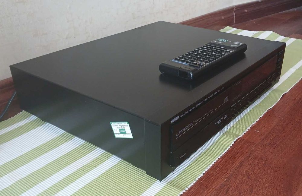 Odtwarzacz CD Yamaha CDX-910