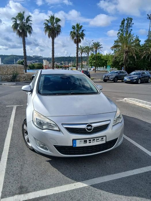 Opel Astra 1.4 Turbo Edition