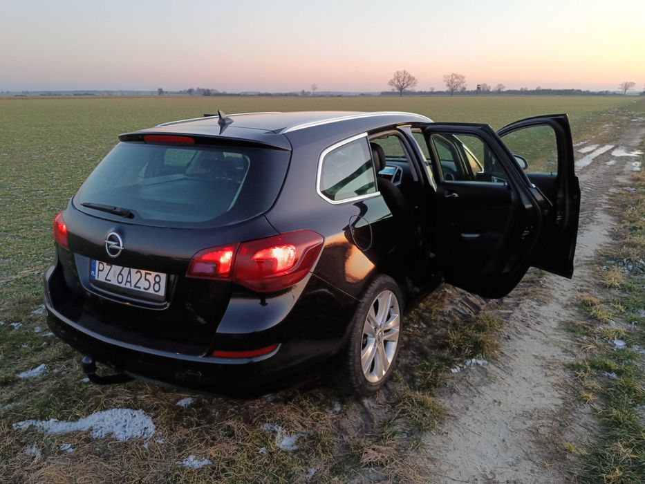 astra IV stan bardzo ladny