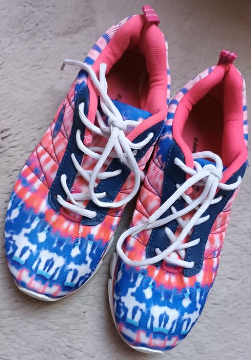 Buty, adidasy kolorowe