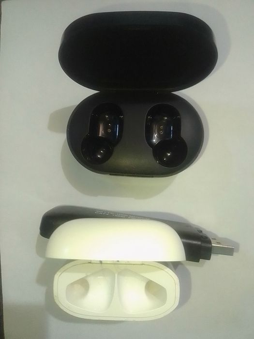 Caixa de fones auriculares