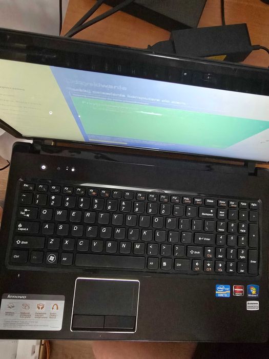 Laptop Lenovo HD6370M