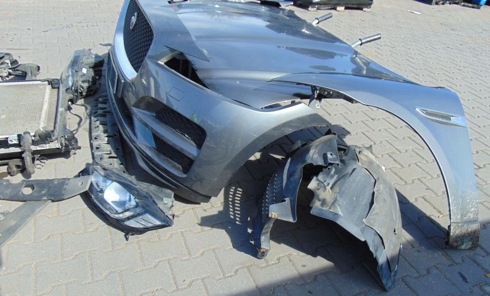 Комплектна передня частина Jaguar F-Pace