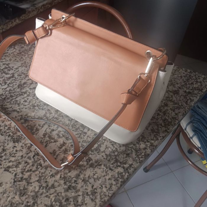 Vendo carteira para senhora