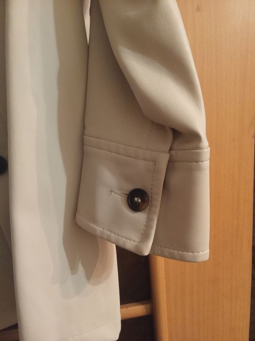 Продам кожаный пиджак