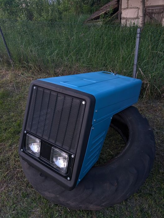 Капот/Кабіна МтЗ 50 80 82 892 МТЗ фари ліхтарі решітка Кришка капота