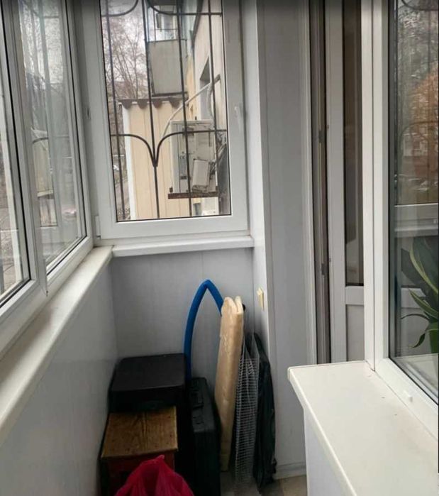 3 кім 64 м2 ЖИТЛОВИЙ стан і утеплення багатоповерхівка ТОПОЛЬ (718983)