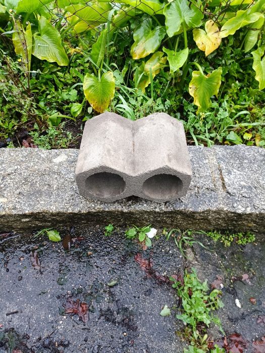 Garrafeira em concreto