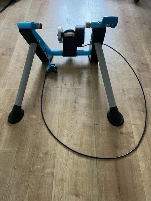 Rolo de treino Tacx Blue Matic Basic + sensores Garmin