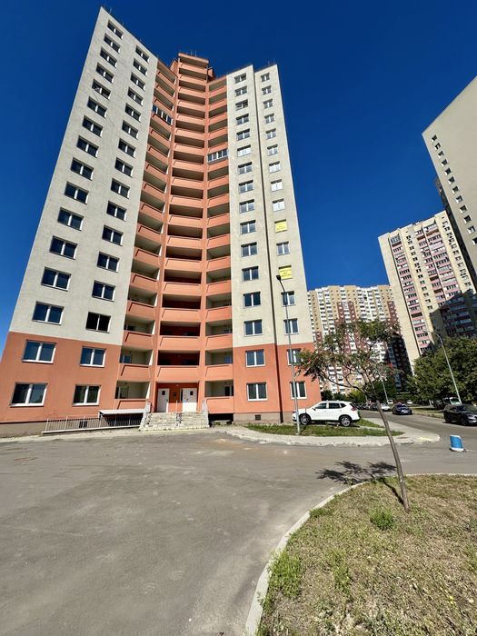 ЖК Милославська 18. 3/16 поверх. З документами, будинок зданий