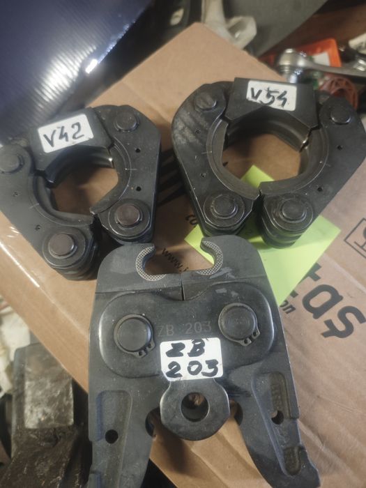 Szczeki do zaciskarki