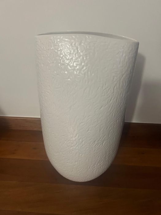 Jarrao branco como novo