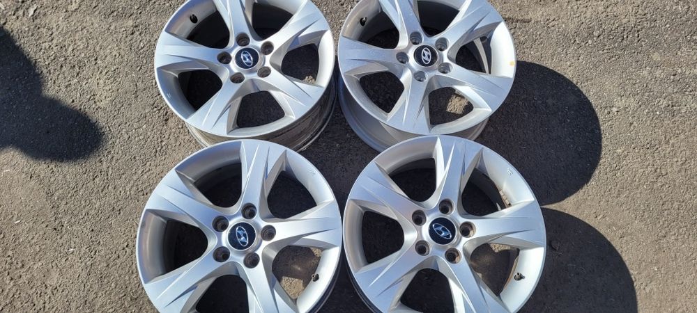 Oryginalne felgi Hyundai 16  5x114,3 polecam