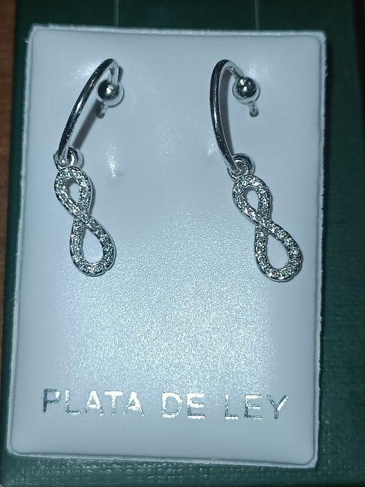 Brincos de argola em prata de lei