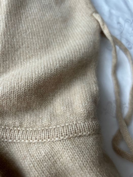 Капюшон с манишкой 100% кашемир новый