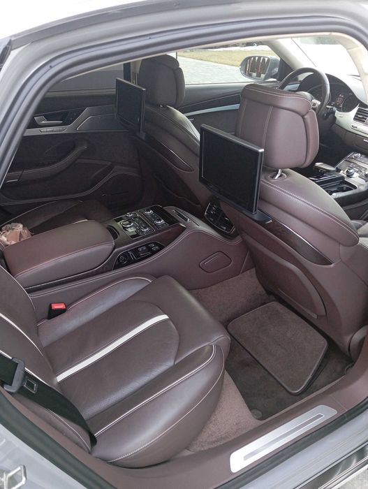 AUDI A8L Quattro 4.2 TDI