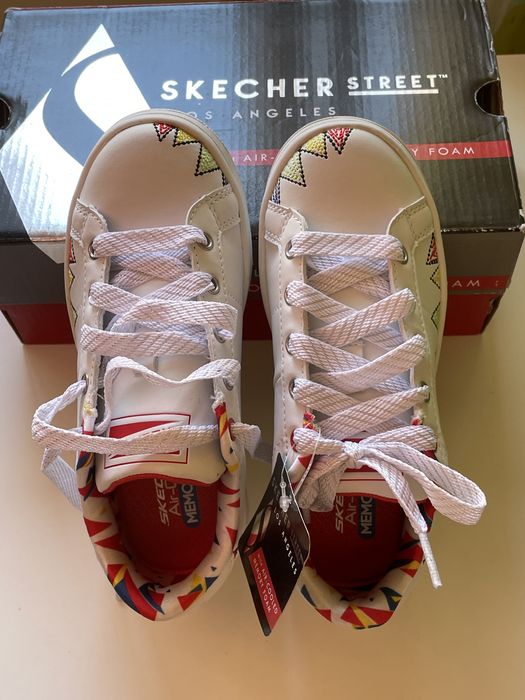 New Skechers Tennis Shoes Size 30