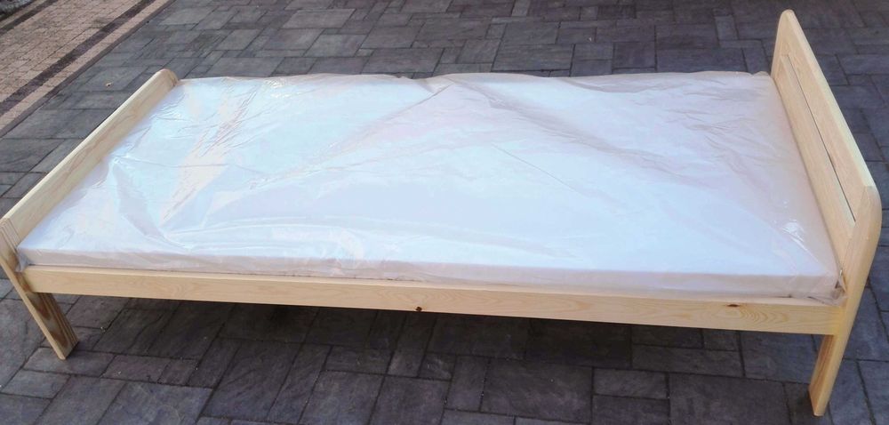 NOWY Materac piankowy z wysokoelastycznej pianki  90x200