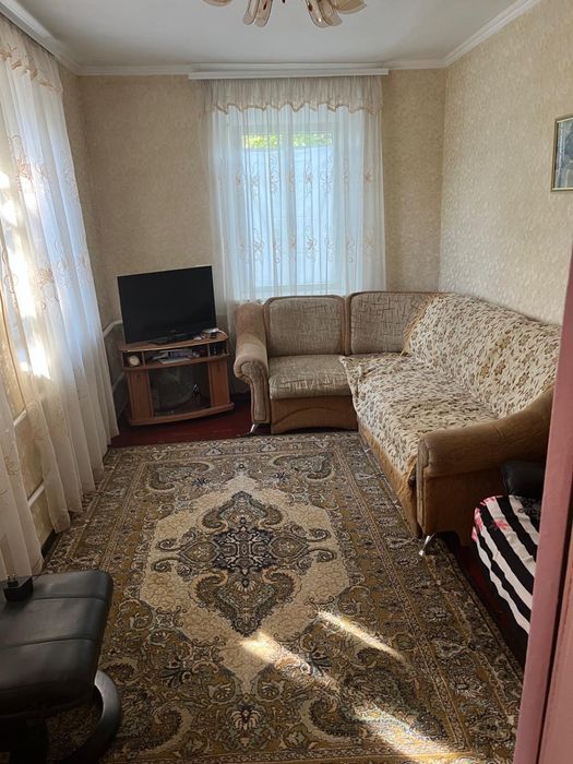 Продається будинок в місті Багачеве( Ватутіно)Черкаської обл.
