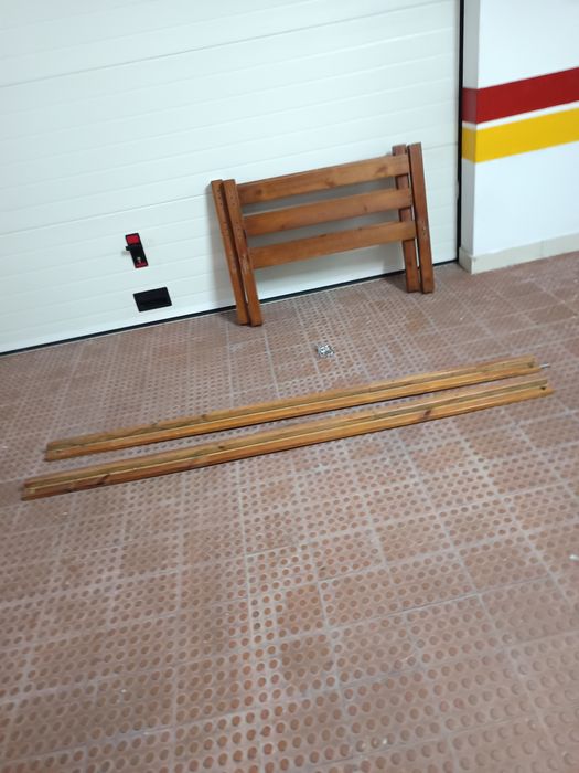 Cama de solteiro completa