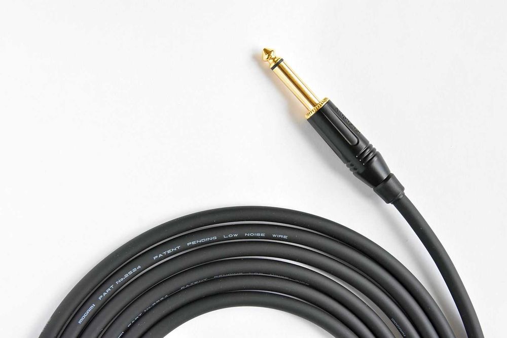 Câble Instrument Enoaudio Mogami 2524 Avec Connecteurs Neutrik - Jack TS Coudé 6,3 Mm, 0,5