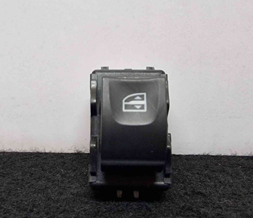Comando / Botão / Interruptor Vidros Frente Direito 254218614R - RENAULT CLIO IV