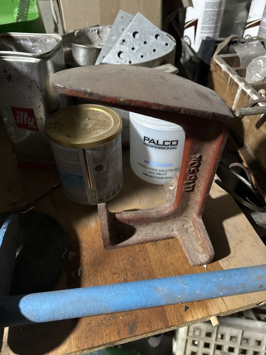 Продам сапожную лапу