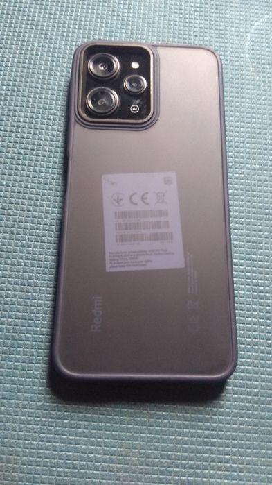 Xiaomi Redmi 12 8/256...3100грн в очень хорошем состоянии.