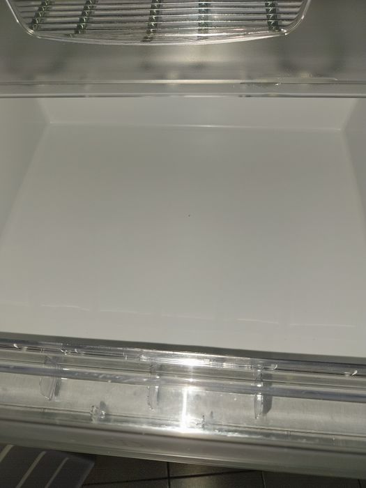 Indesit R600a semi-usado