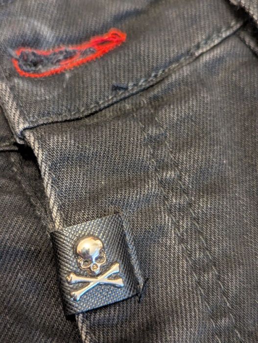 jeansy Philipp Plein, denim z nadrukiem i przetarciami