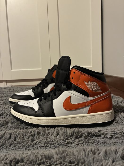 Nike Jordan 1 mid