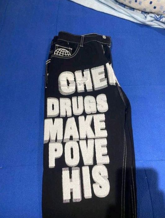 Calças fit como novas, mais informação no privado