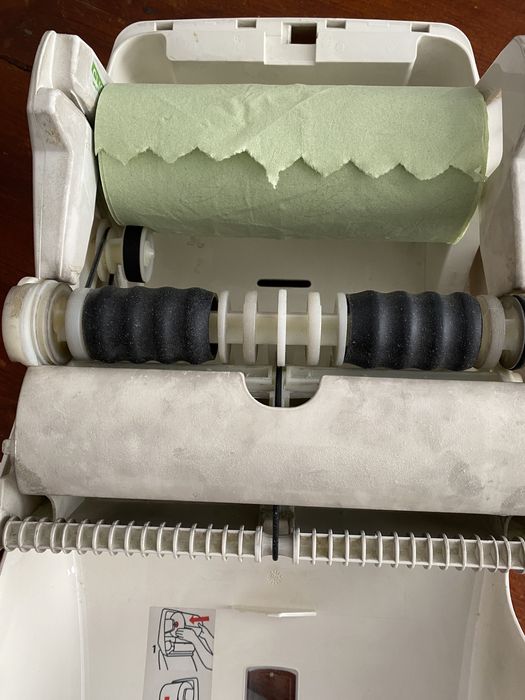 Suporte Folhas de Papel Tork