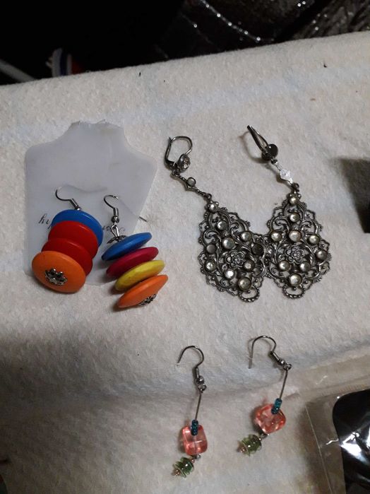 Vario pares de Brincos