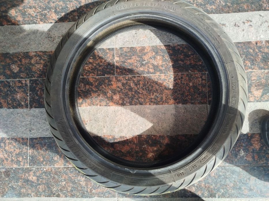 Продам шини Michelin Pilon Road 2