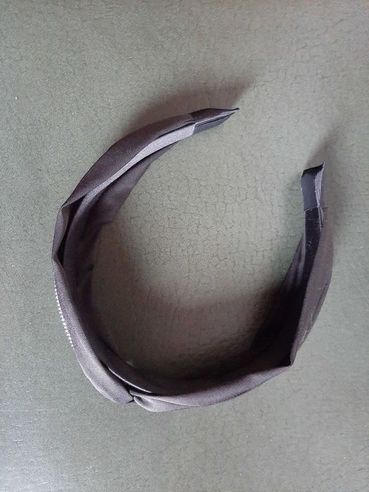 Bandulete nova com brilhantes