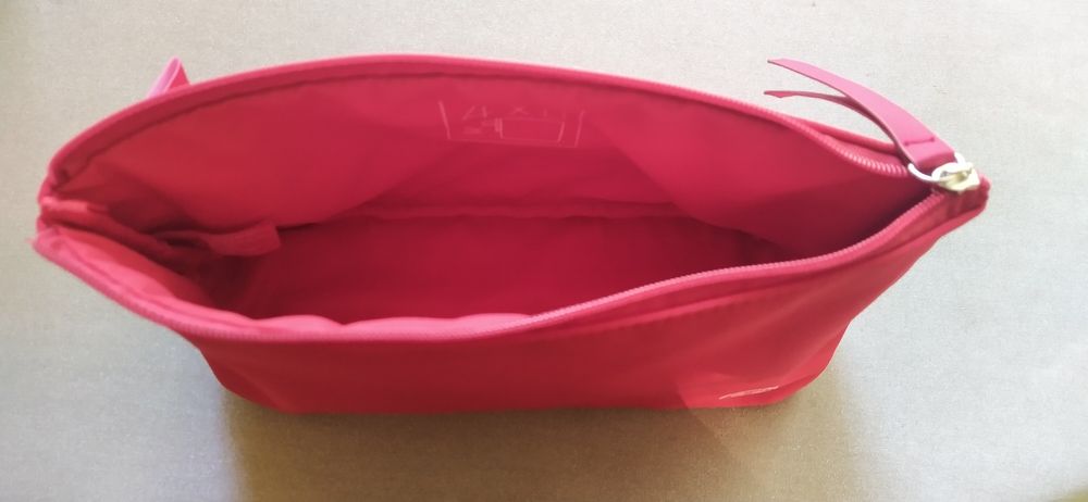 Kosmetyczka Shiseido