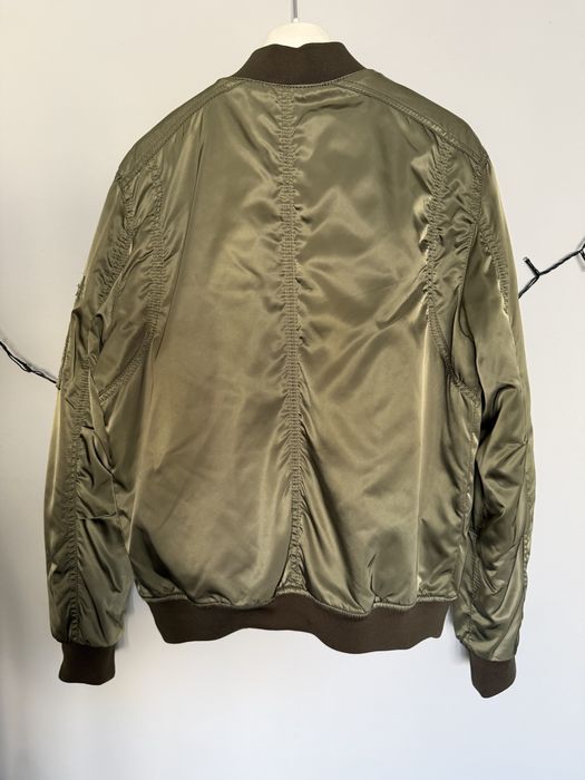 Чоловічий бомбер Zara Man