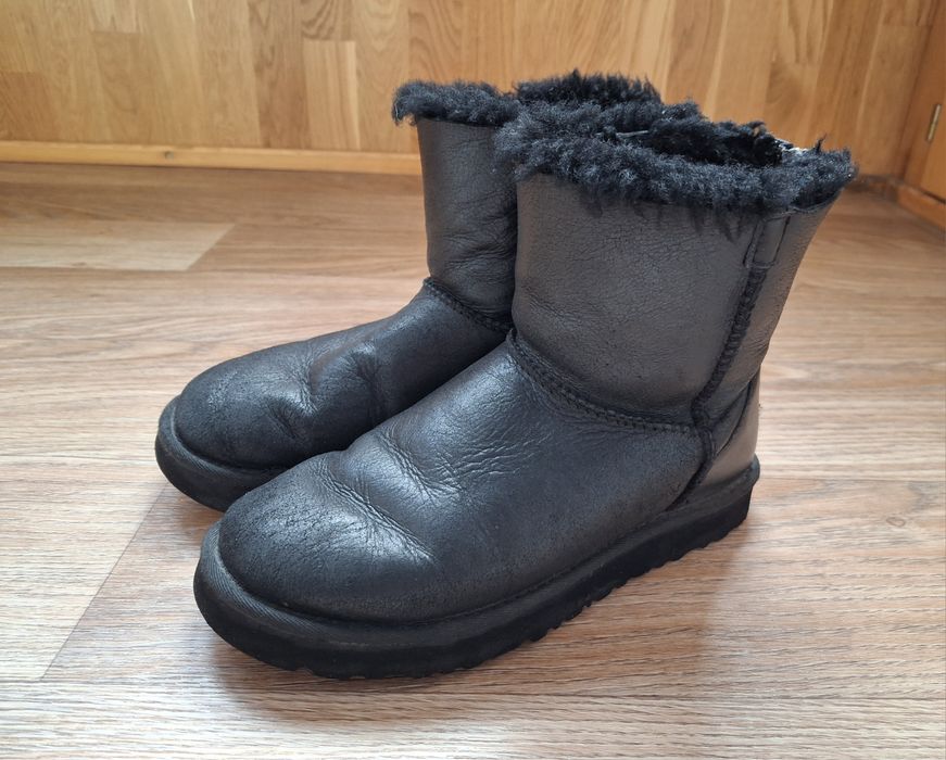 Зимние кожаные сапоги-угги UGG (оригинал) 37р.