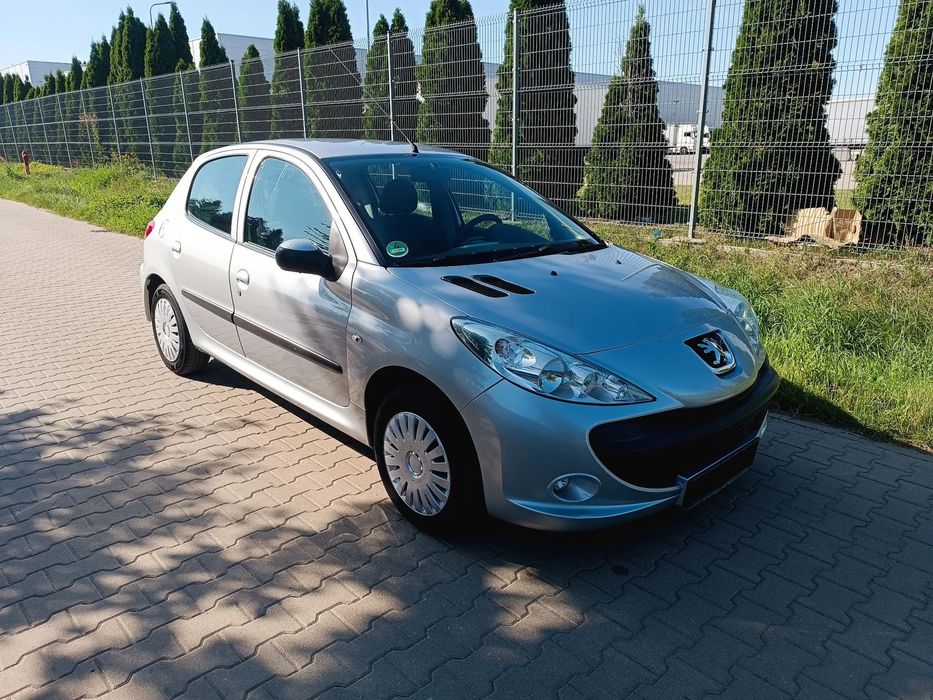 Peugeot 206 plus