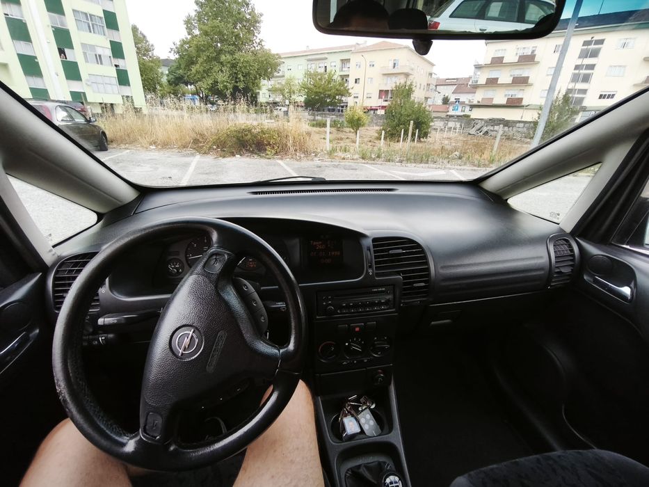 Opel Zafira 2.0 Dti