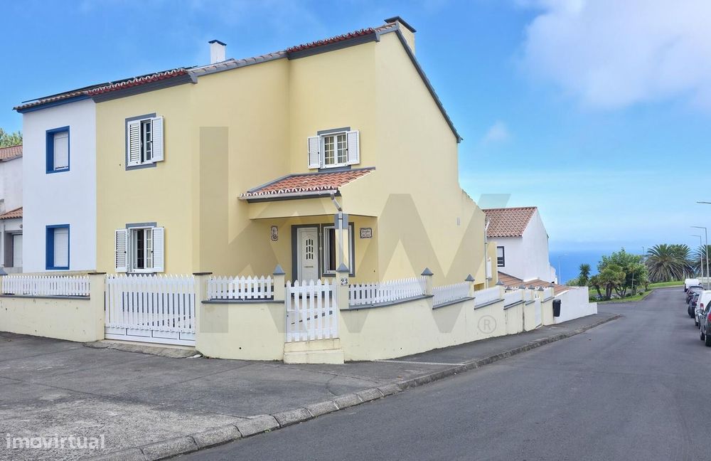 Moradia T3 na Vila de Nordeste