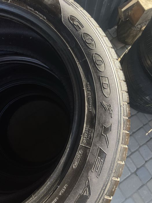 255/55/19 Goodyear літня резина