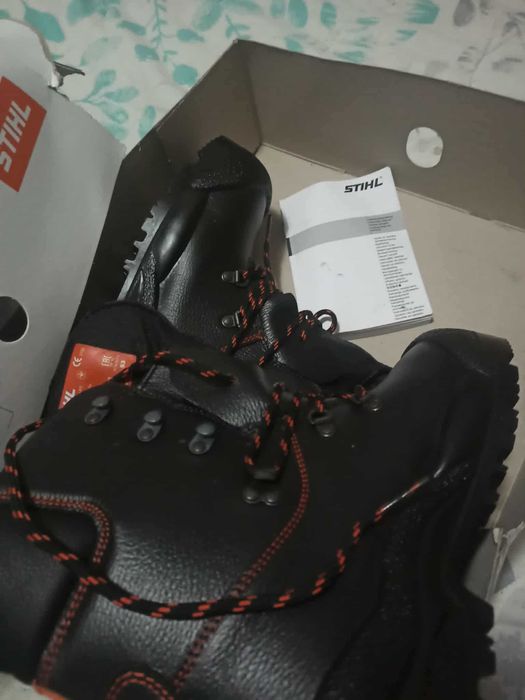 Botas stihl anti corte e botas bellota