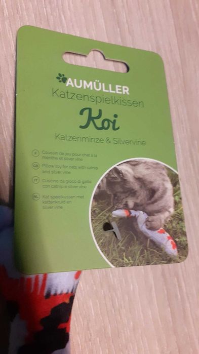 Brinquedo Koi para gatos com catnip peixe