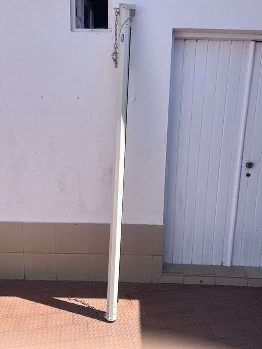 Tela de Projetor Retrátil Automatico