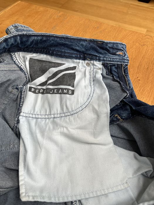 Pepe Jeans spodenki jeansowe rozm. 33/34