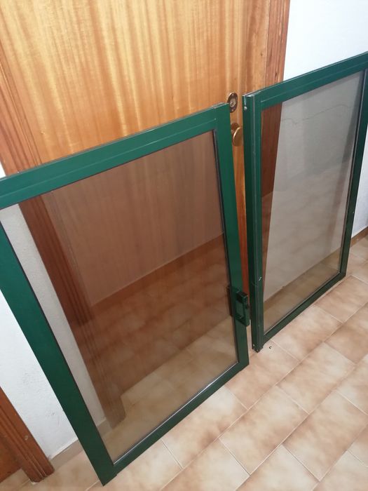 Janelas alumínio Vidro Duplo - Verde