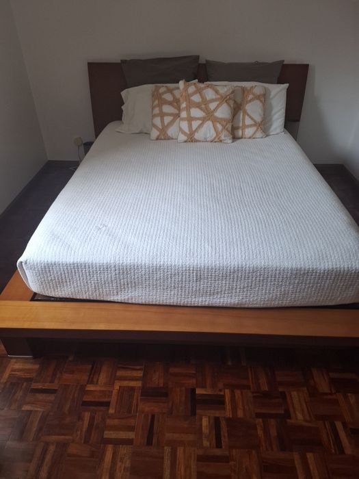 Cama casal com arrumacao
