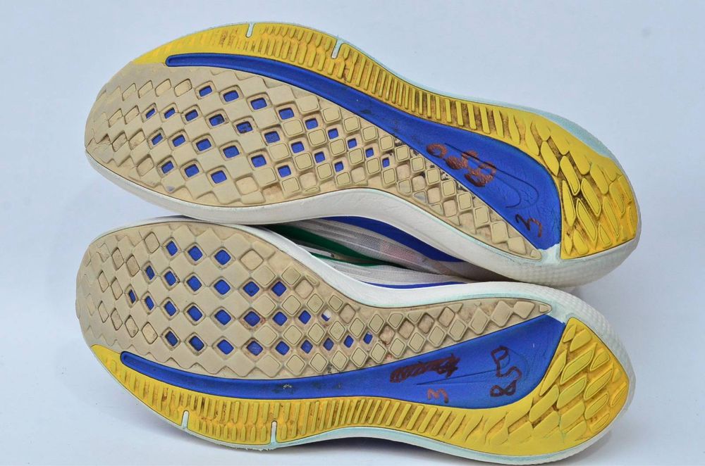Nike Air Winflo 9 Premium 42,5р кроссовки беговые арт. DV8997-100